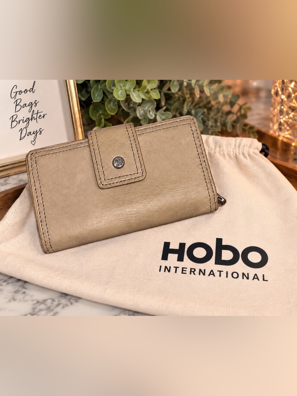 HOBO International Leather Wallet | Cream Taupe | Floral Lining